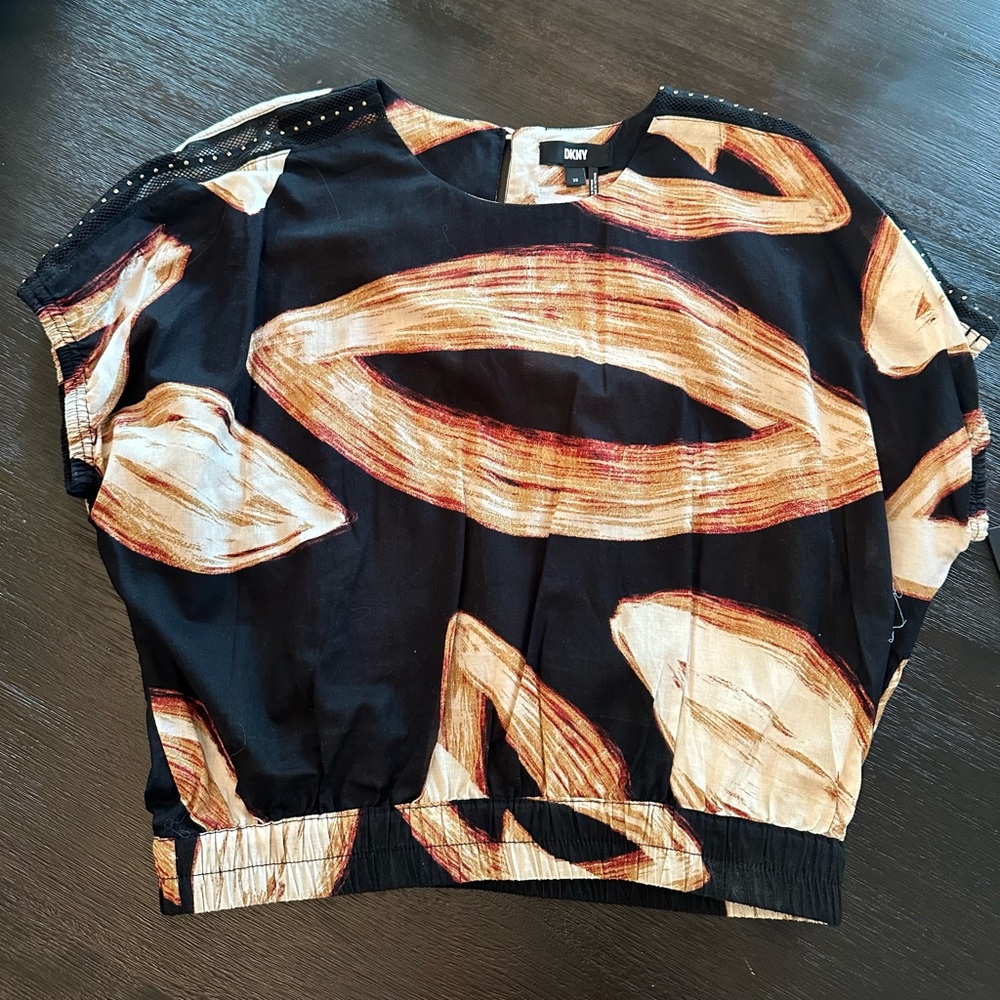 DKNY Black and Tan Boxy Blouse